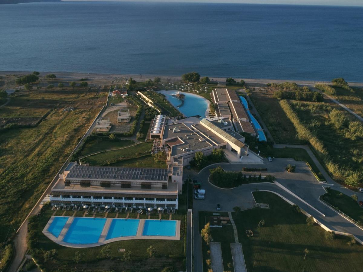 Giannoulis - Cavo Spada Luxury Sports & Leisure Resort & Spa 科林瓦里奥 外观 照片